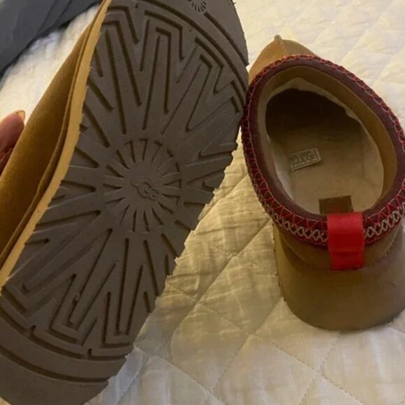 Ugg clogs - Picture 2 of 3